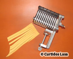 MAQUINA CORTAFLECOS MANUAL
