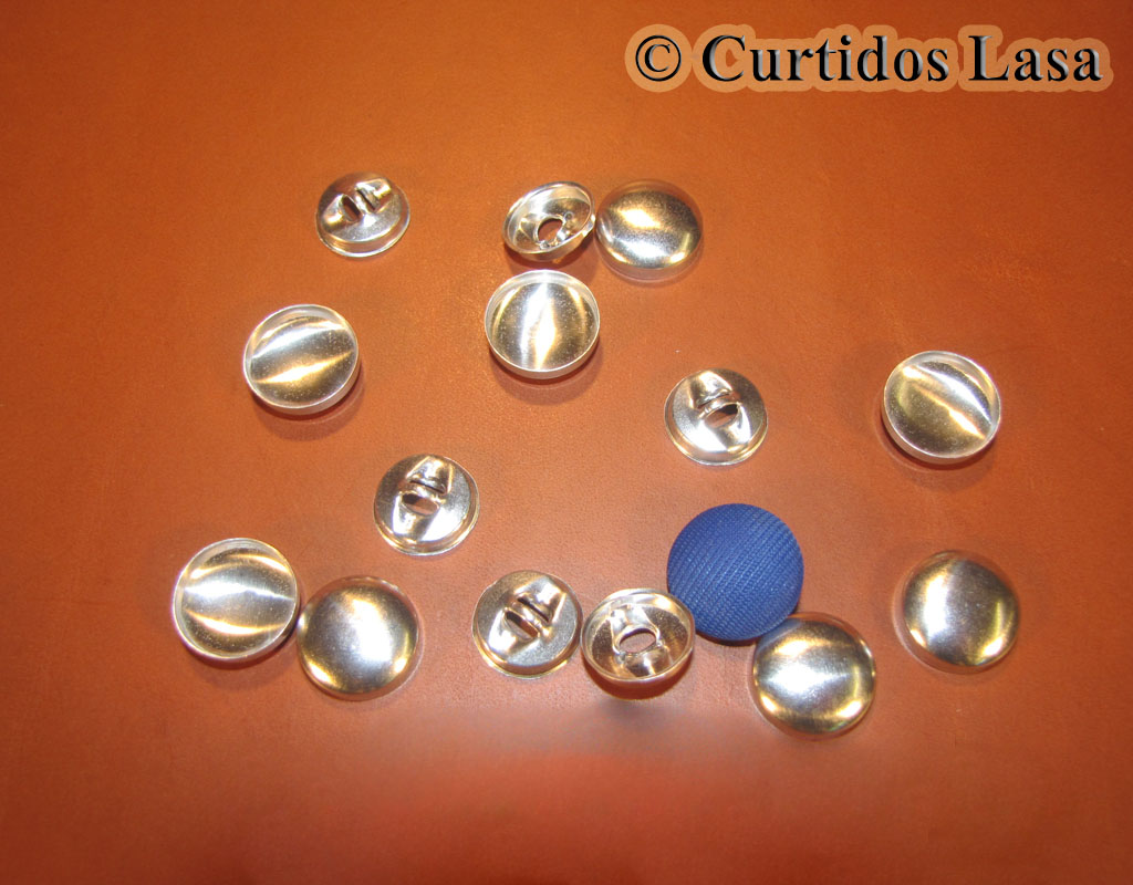SELF COVER BUTTONS MOULD, Nº 16