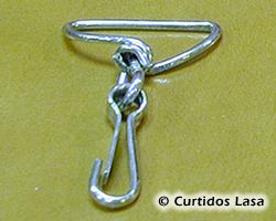 IRON CLASPS LOBSTER, 5 cms.